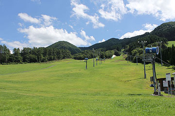 夏のスキー場